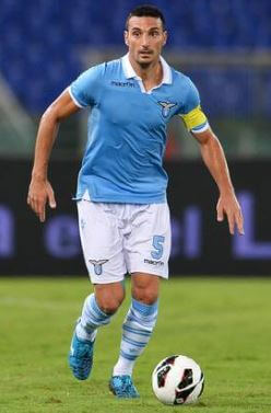 Lionel Scaloni during his playing career.